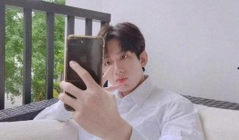 欢瑞员工爆料成毅视频,欢瑞员工爆料，镜头下的真实瞬间